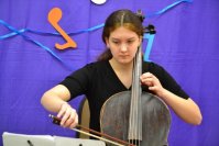 wiolonczelistka_w_szkole_005