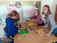 lekcja_historii_uczniow_klasy_5a_001