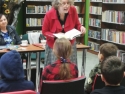 spotkanie_uczniow_z_pisarka_i_lektorem_001